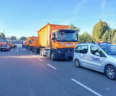 Na pomoc Nysie. Ciężki sprzęt z krakowskiego MPO przyda się w sprzątaniu