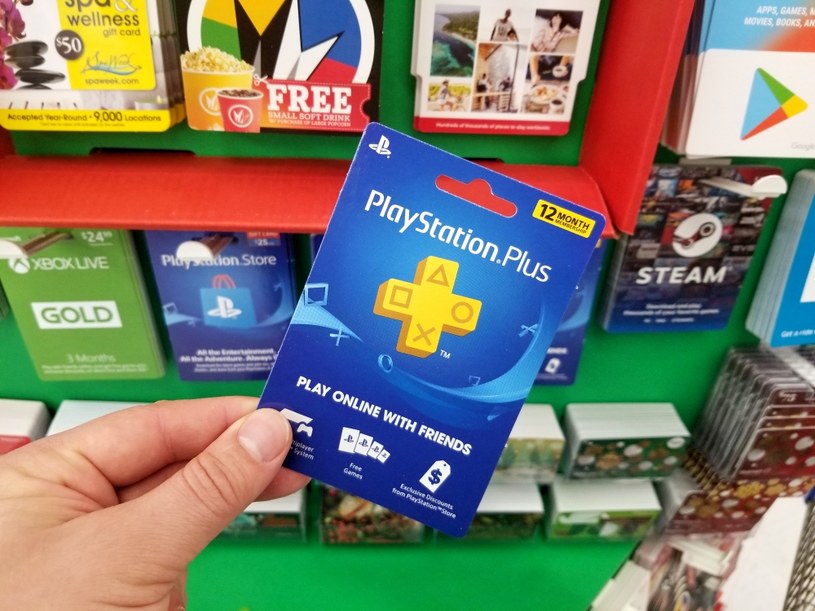 Gracz opłacił PlayStation Plus na 24 lata. To nie pomyłka