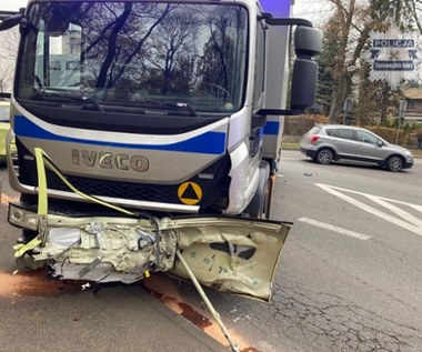 Kierowca więźniarki wymusił pierwszeństwo. Kolizja w Tarnowskich Górach