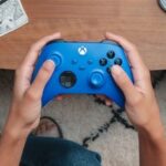 Kontrolery Xbox Series Shock Blue/Pulse Red za 218 zł w Amazon PL