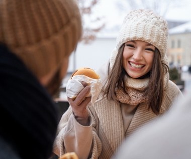 Co jeść zimą? Zdrowa dieta na zimowe dni