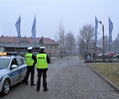 80. rocznica wyzwolenia obozu Auschwitz-Birkenau. Utrudnienia w ruchu