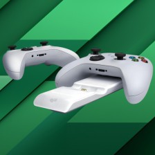 Podwójna ładowarka PDP Metavolt Slim do padów Xbox za 99,90 zł (40 zł taniej) w RTV Euro AGD